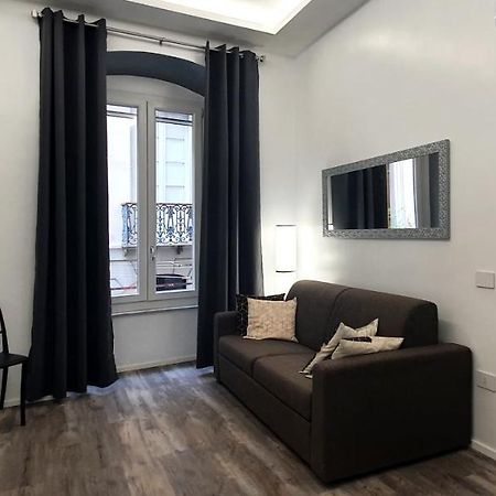 Space Suite Кальярі Екстер'єр фото